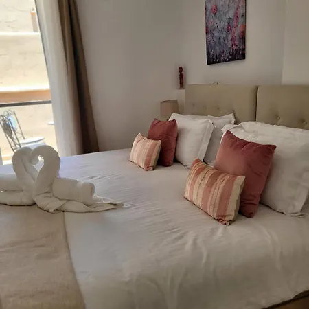 Atico Elviria Апартаменты