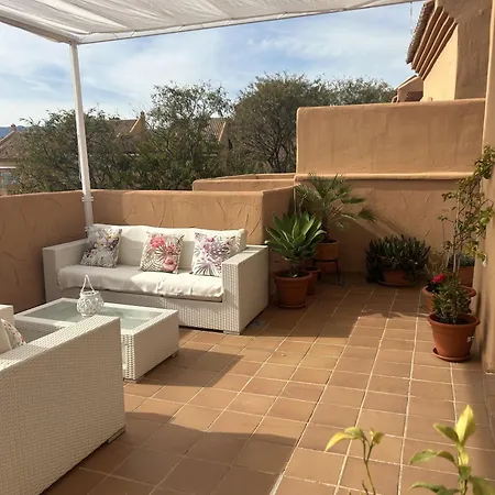 Апартаменты Atico Elviria *